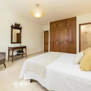 Luxury Sea Front -la Orilla , Playa Honda (Lanzarote) Spain