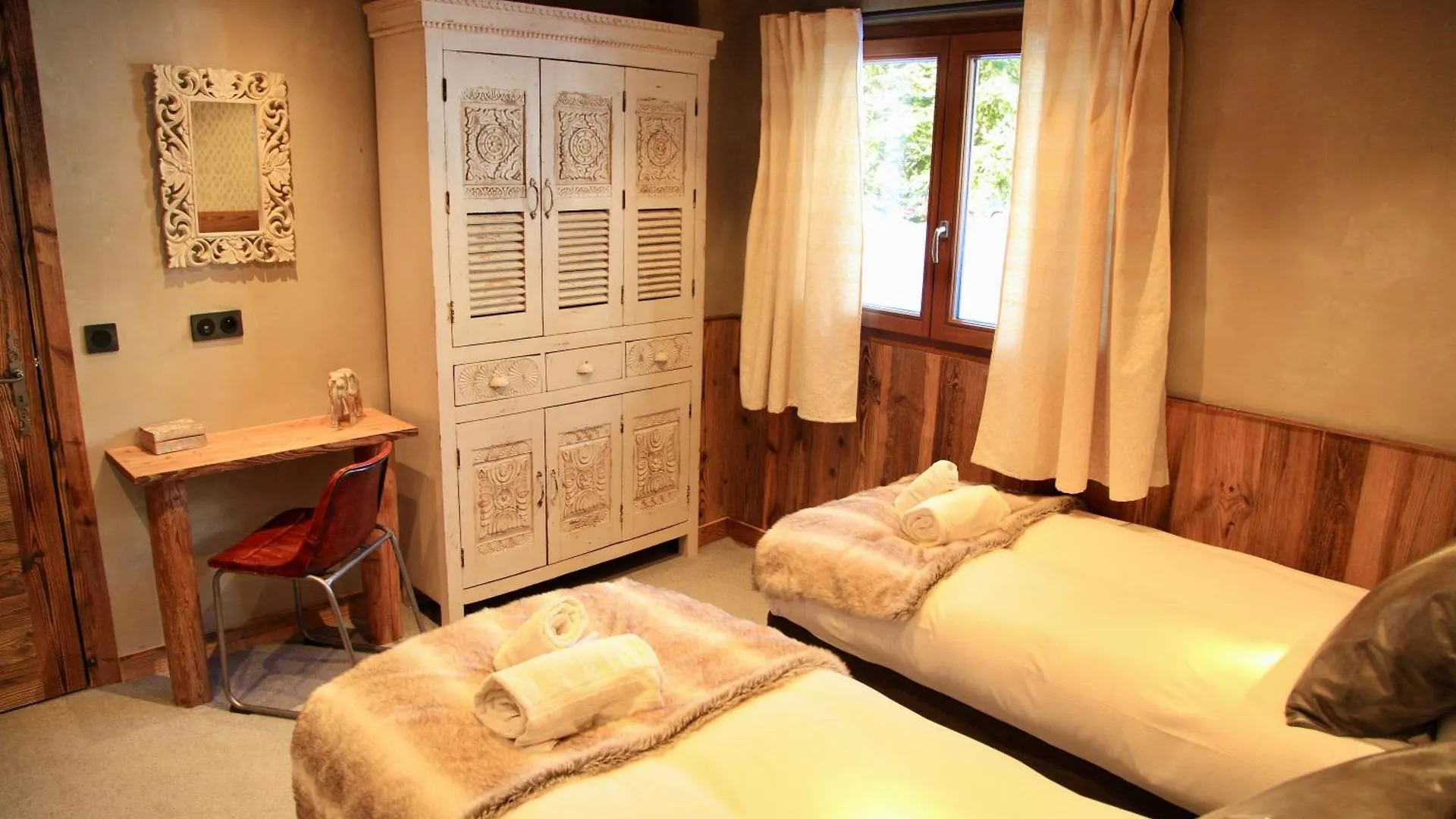 Chalets Grands Montets Chamonix 0*,  France