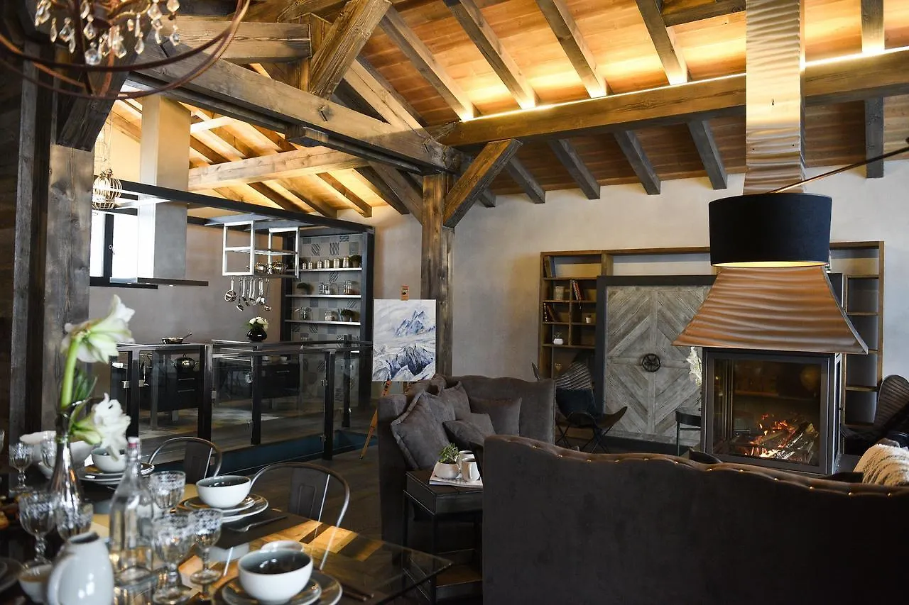 Chalets Grands Montets Chamonix